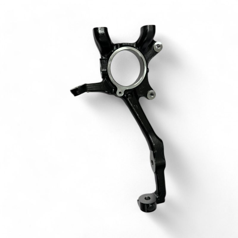 BRAZO PUNTA DE EJE IZQUIERDO HILUX/SW4 2005-2015