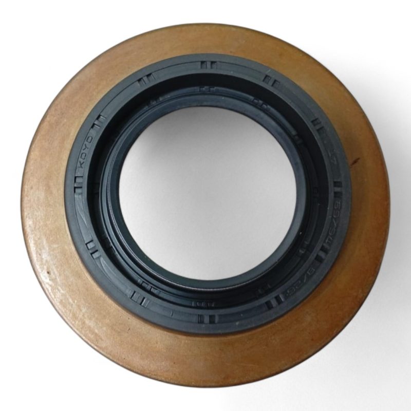RETEN DE SEMIEJE DERECHO HILUX/SW4 2013-2015 NOK