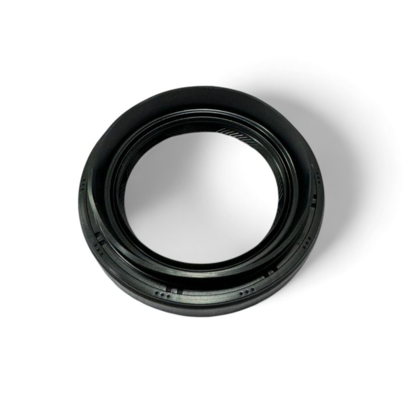 RETEN DE SEMIEJE IZQUIERDO HILUX/SW4 2005-2013 NOK