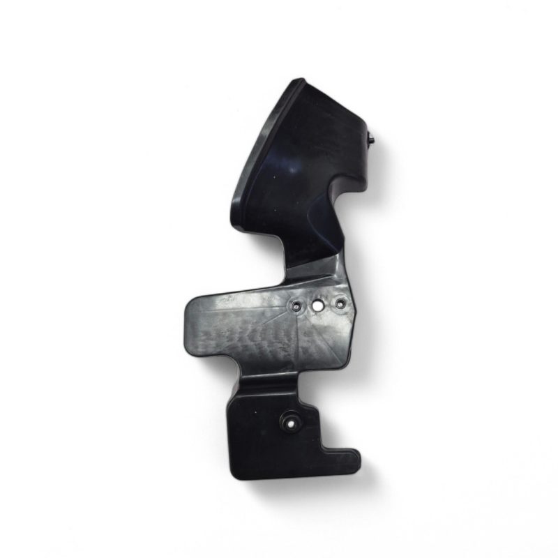 DEFLECTOR/ENCAUSADOR LATERAL IZQUIERDO DE RADIADOR HILUX 2011-2015