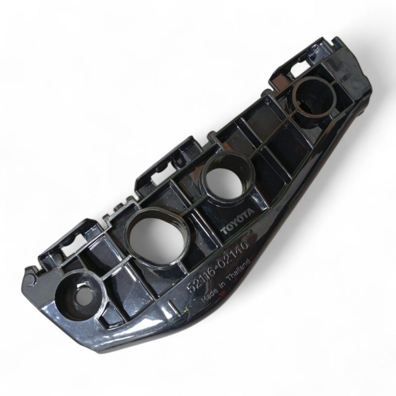 SOPORTE DE PARAGOLPE DELANTERO IZQUIERDO COROLLA 2008-2011
