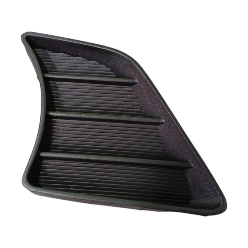 TAPA FARO AUXILIAR DERECHO HILUX 2011-2015