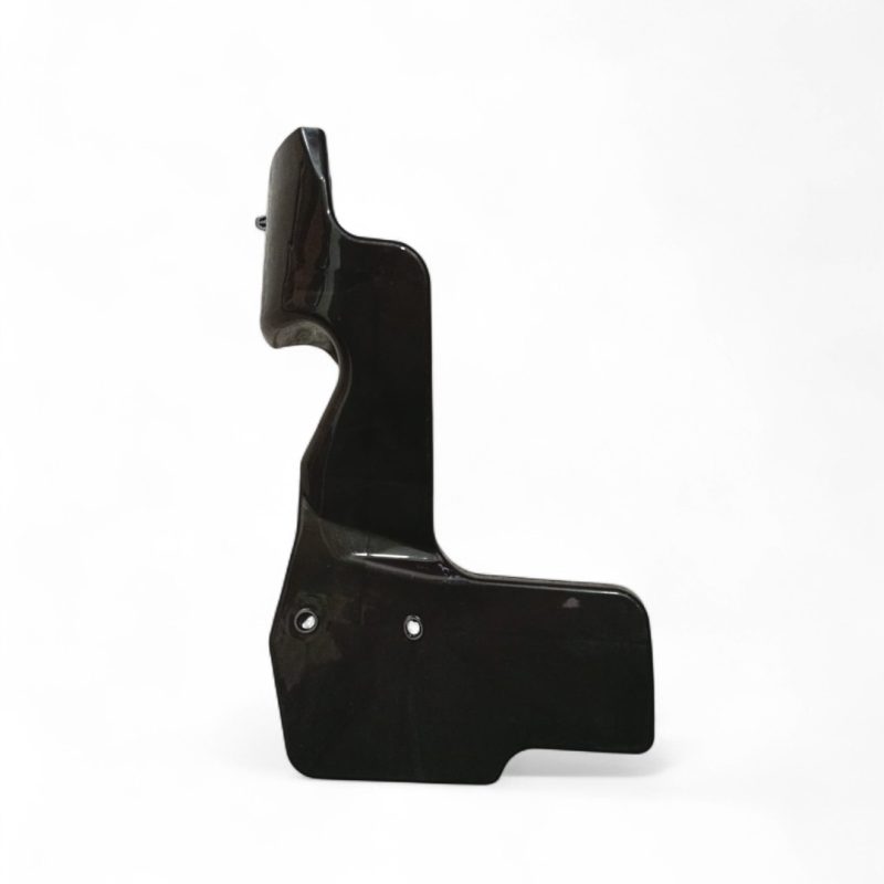 DEFLECTOR LATERAL DE RADIADOR DERECHO HILUX 2005-2015