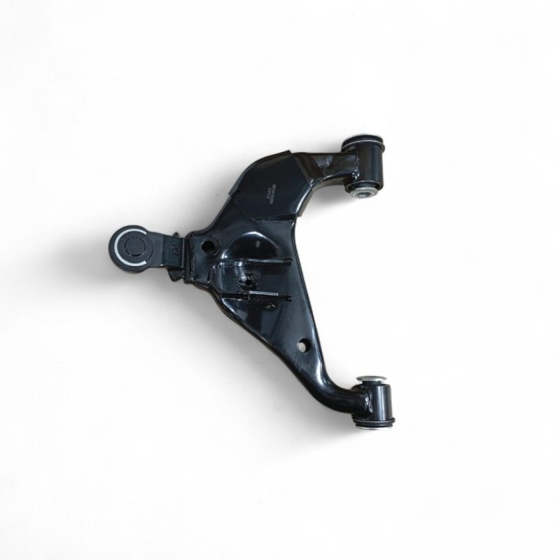 PARRILLA DE SUSPENSION INFERIOR DERECHA HILUX/SW4 2016-