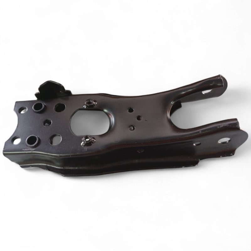 PARRILLA DE SUSP INF IZQ HILUX 4X2 2.8 1992-2001