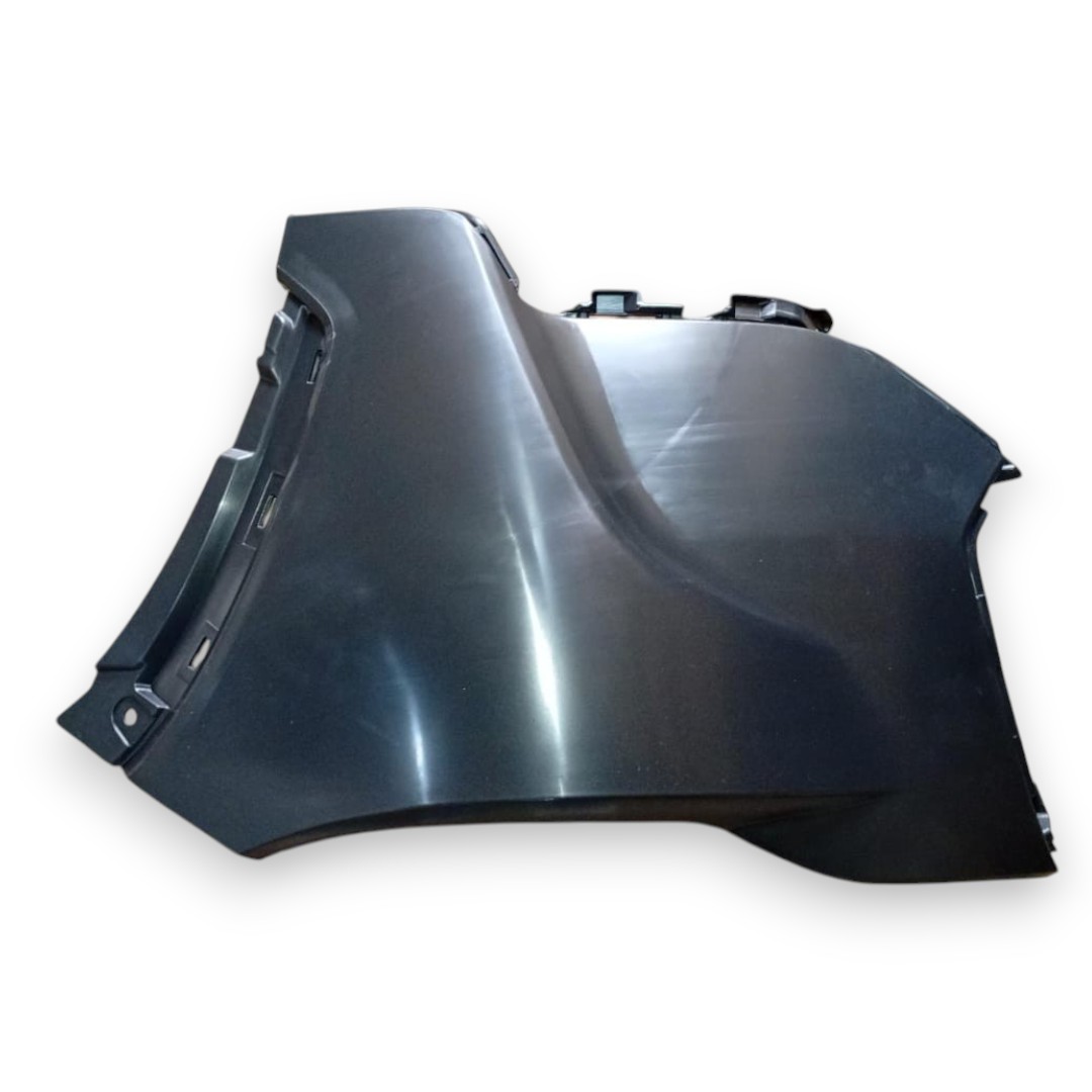 PUNTERA IZQUIERDA DE PARAGOLPE DELANTERO COROLLA CROSS XLI/XEI S/SENSO